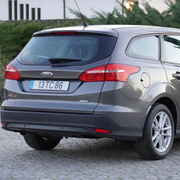 Ford Focus 1.0 EcoBoost Active 27