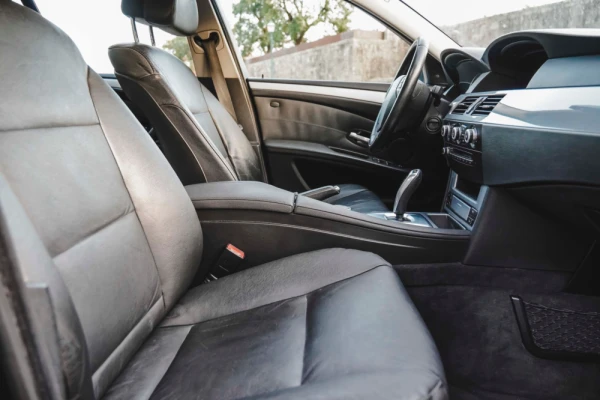 BMW 520 dA Touring Executive 14