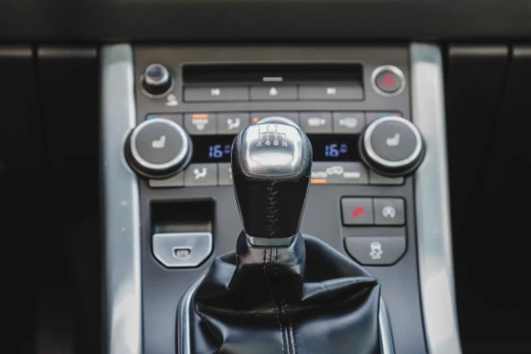 Land Rover Range Rover Evoque 2.0 Td4 Landmark Edition 17