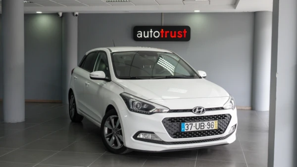 Hyundai i20 1.1 CRDi Comfort 11