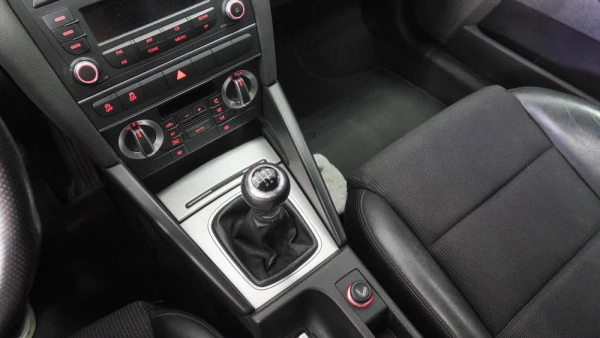 Audi A3 Sportback 1.6 TDI S-line 13
