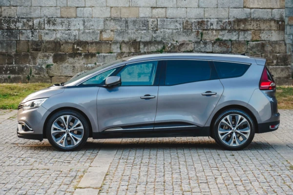 Renault Grand Scénic 1.5 dCi Dynamique S SS 4