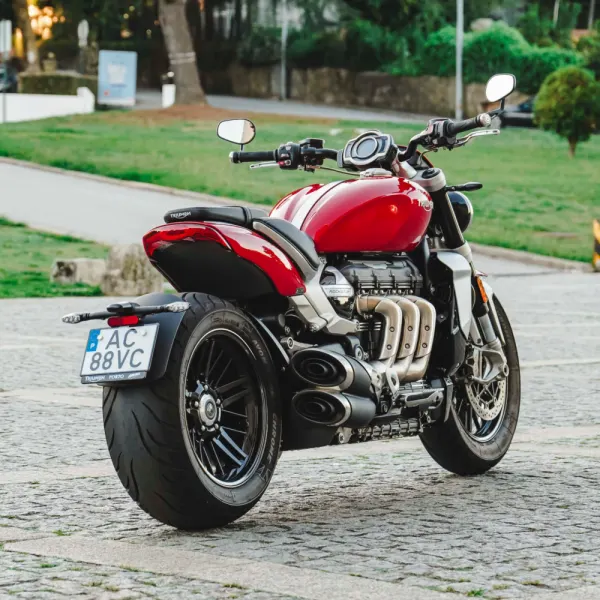 Triumph Rocket 3 R 9