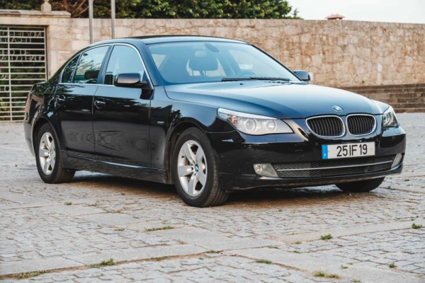 BMW 520 dA Touring Executive 34