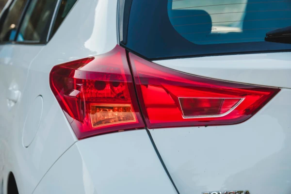 Toyota Auris 1.4 D-4D Comfort+J16+Navi 40
