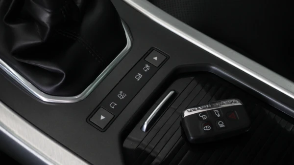 Land Rover Range Rover Evoque Outro 21