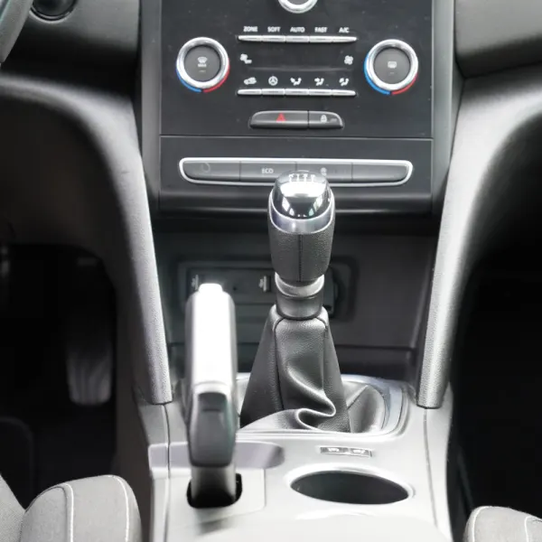 Renault Mégane 1.5 Blue dCi Limited 24