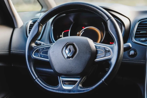 Renault Grand Scénic 1.5 dCi Dynamique S SS 7