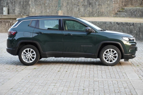 Jeep Compass 1.3 T Longitude 5