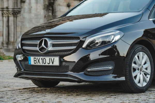 Mercedes-Benz Classe B 180D Ambition 42