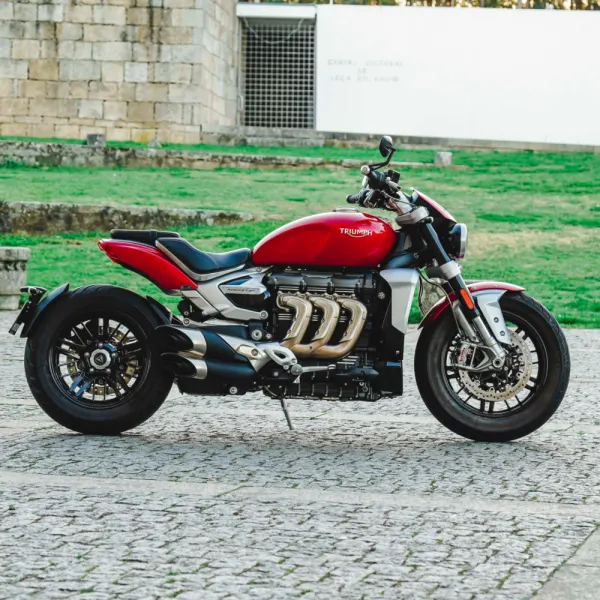 Triumph Rocket 3 R 6
