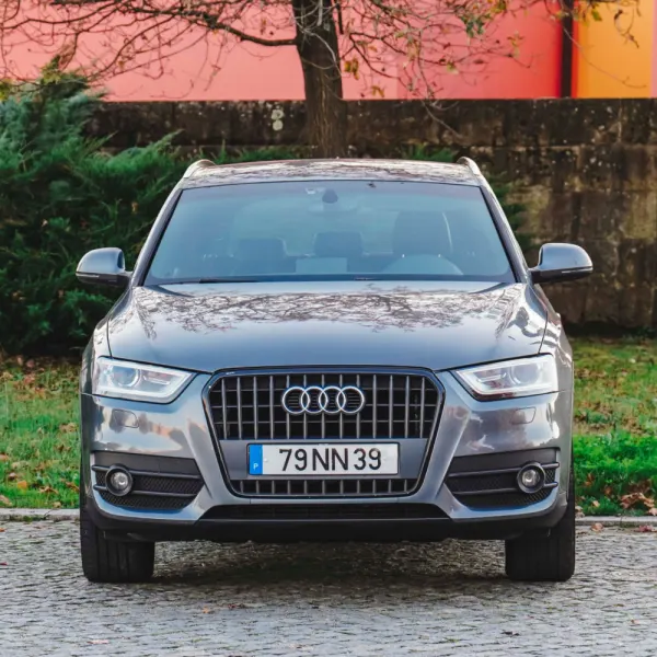 Audi Q3 2.0 TDI Business Line S-line 2