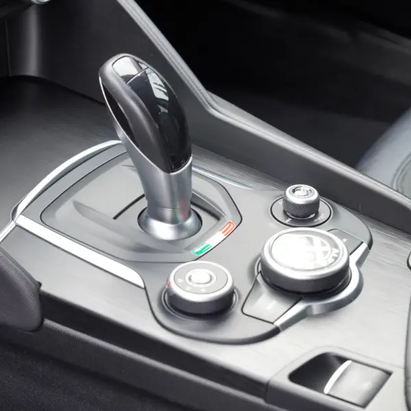 Alfa Romeo Giulia 2.2 D AT8 20