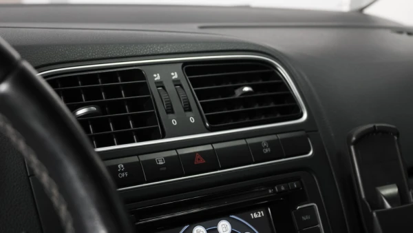 Volkswagen Polo 1.2 TDi Trendline 22