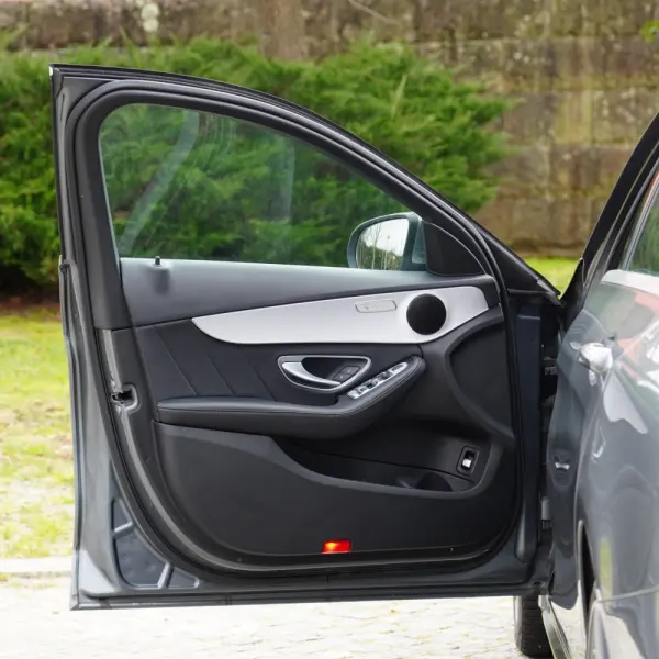 Mercedes-Benz C 220 AMG 31