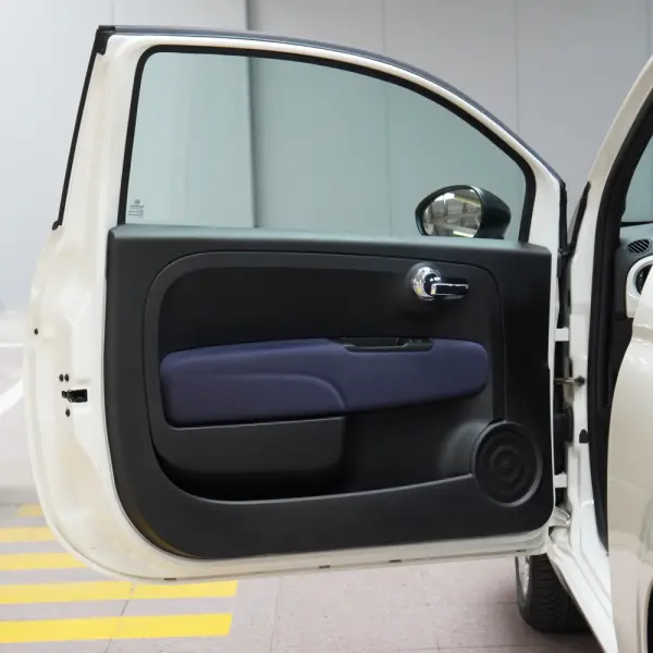 Fiat 500 1.0 Hybrid Cult 23