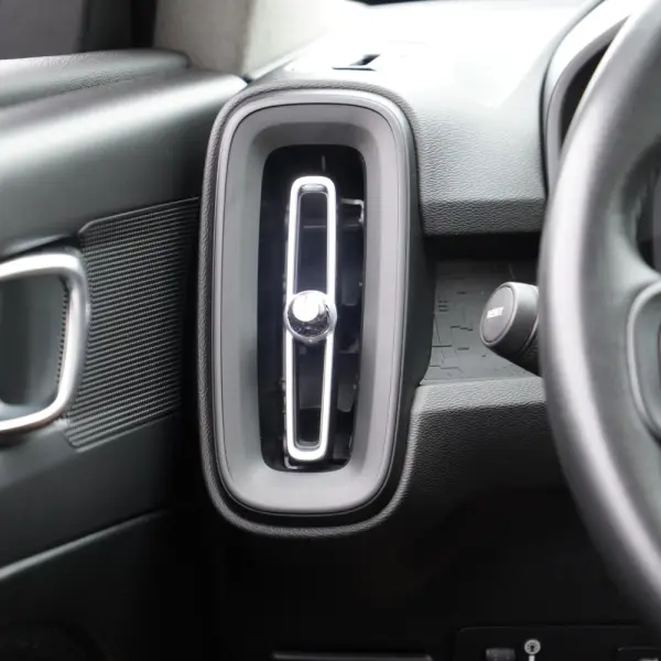 Volvo XC 40 2.0 D3 24