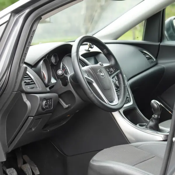 Opel Astra Caravan Cosmo 8