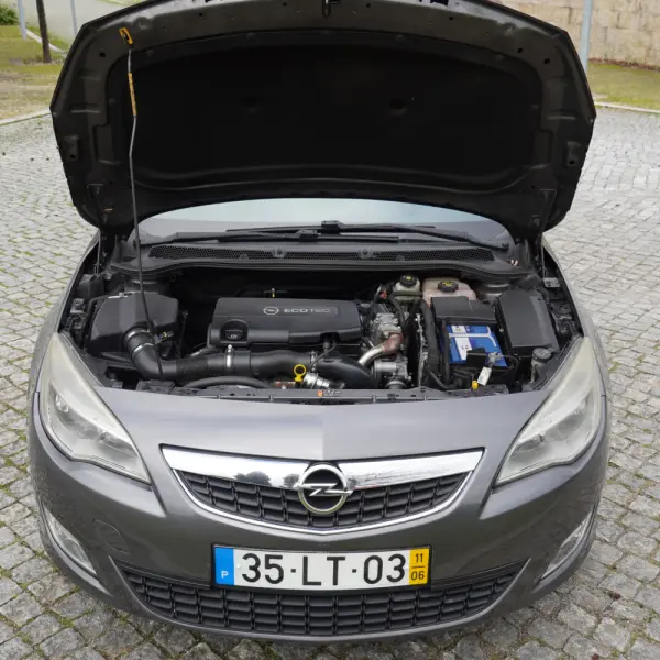 Opel Astra Caravan Cosmo 38