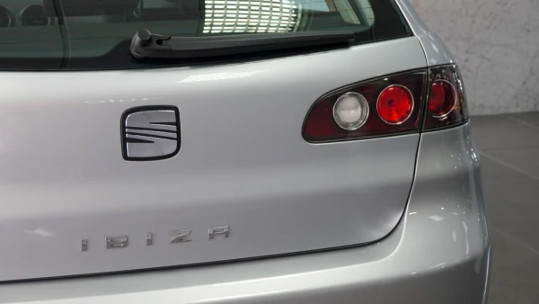 SEAT Ibiza 1.2 12V Stylance 33