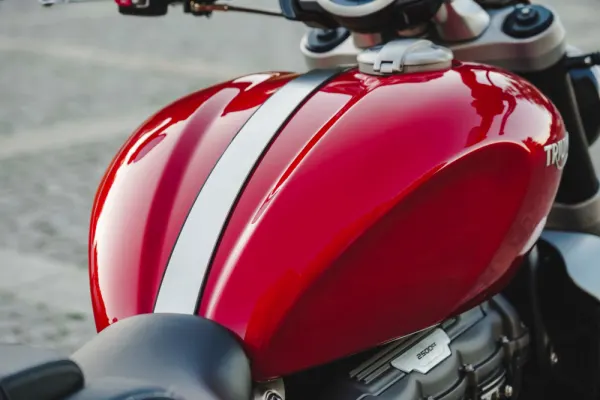 Triumph Rocket 3 R 26