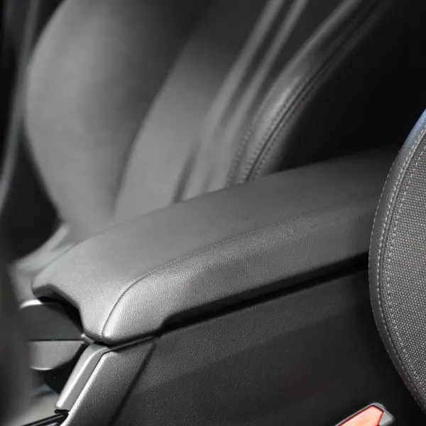 BMW 118 i Line Sport Auto 25