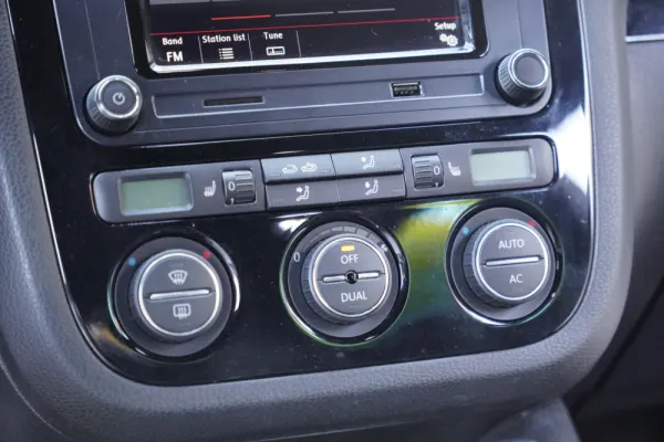 Volkswagen Scirocco 2.0 TSI Highline 22