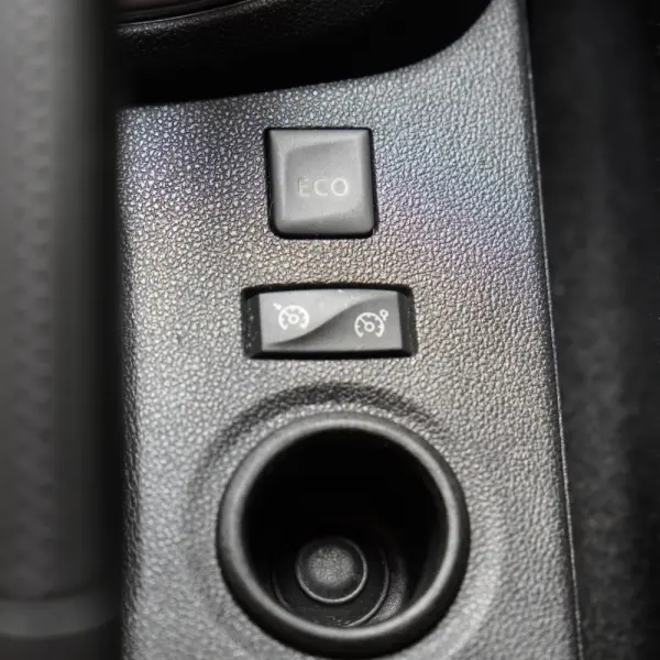 Renault Captur (ENERGY) TCe 90 INTENS 23