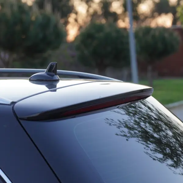 Mercedes-Benz E 300 Bluetec Hybrid Avantgarde 40