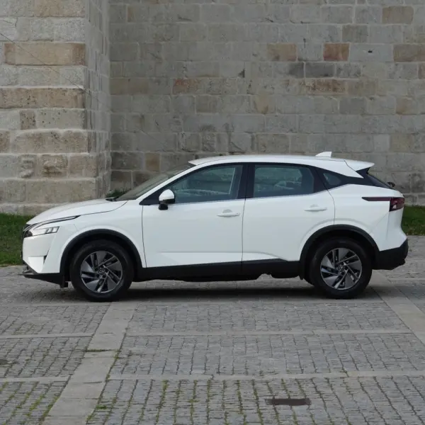 Nissan Qashqai 1.3 DIG-T MHEV 140 cv 6