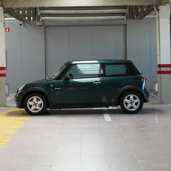 MINI 3 Portas One 1.6 6