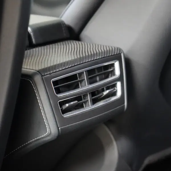 Tesla Model S 85 32