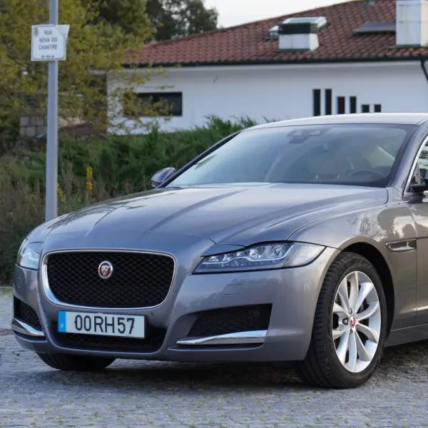 Jaguar XF 30