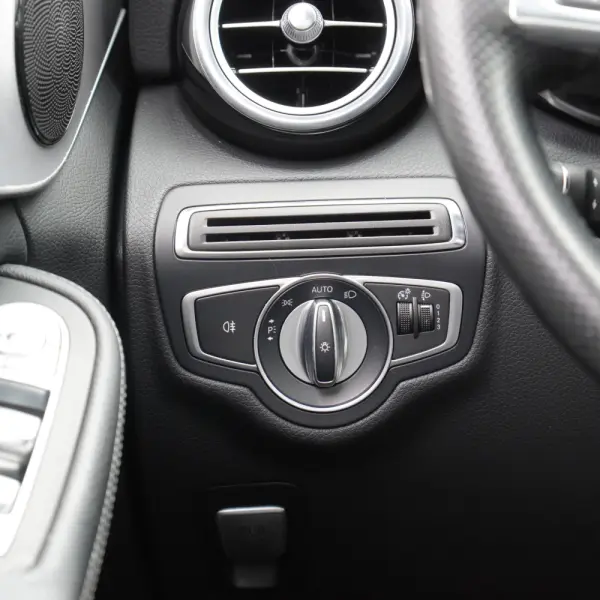 Mercedes-Benz C 220 AMG 22