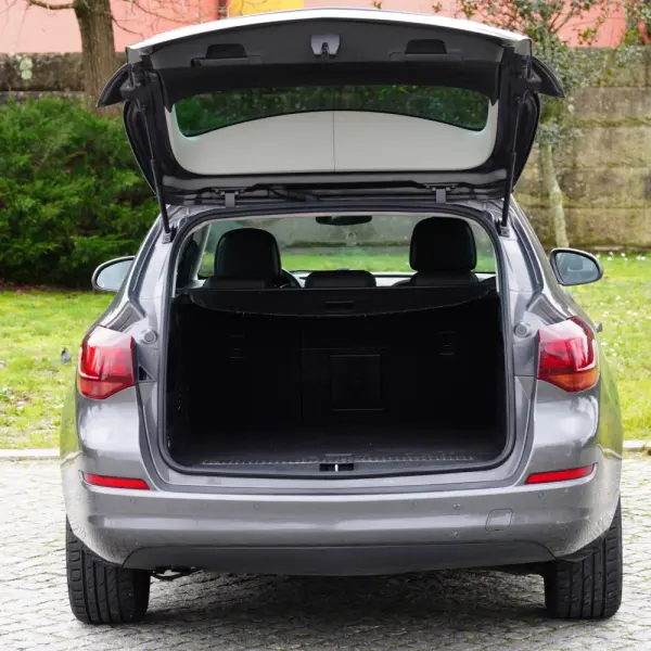 Opel Astra Caravan Cosmo 37