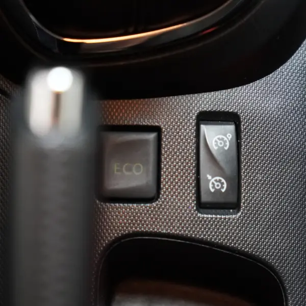 Renault Captur ENERGY TCe 90 S&S Dynamique 27