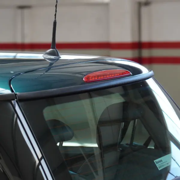 MINI 3 Portas One 1.6 28