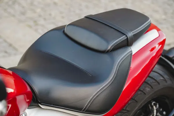 Triumph Rocket 3 R 43