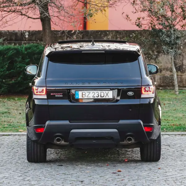 Land Rover Range Rover Sport 2.0 SD4 HSE 5