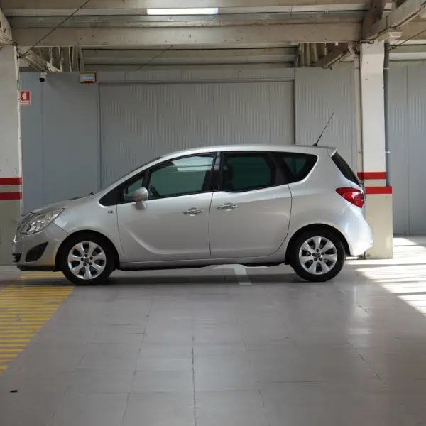 Opel Meriva 1.3 CDTI Cosmo 31