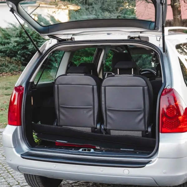 Peugeot 307 SW 1.6 HDi Black & Silver 38