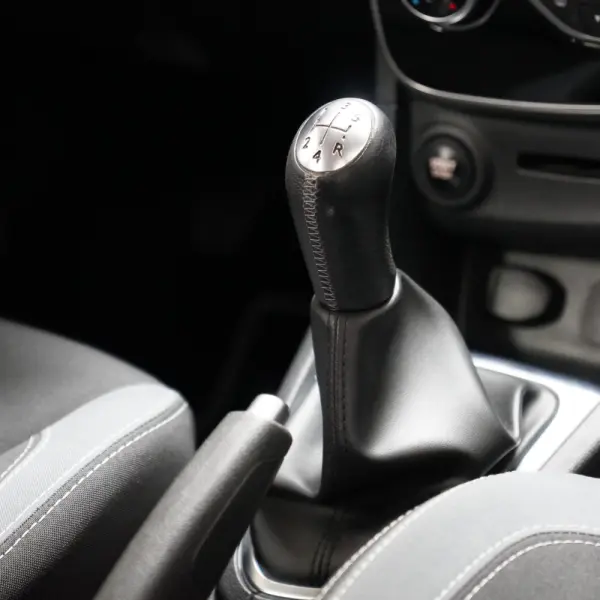Renault Clio TCe 90 Dynamique 24
