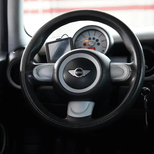 MINI 3 Portas Cooper D 10