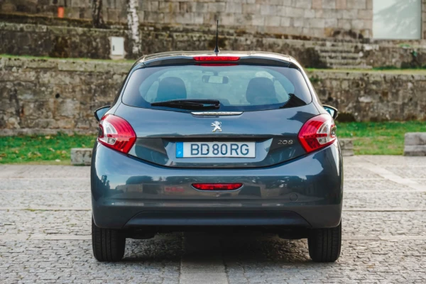 Peugeot 208 1.0 VTi Access 6