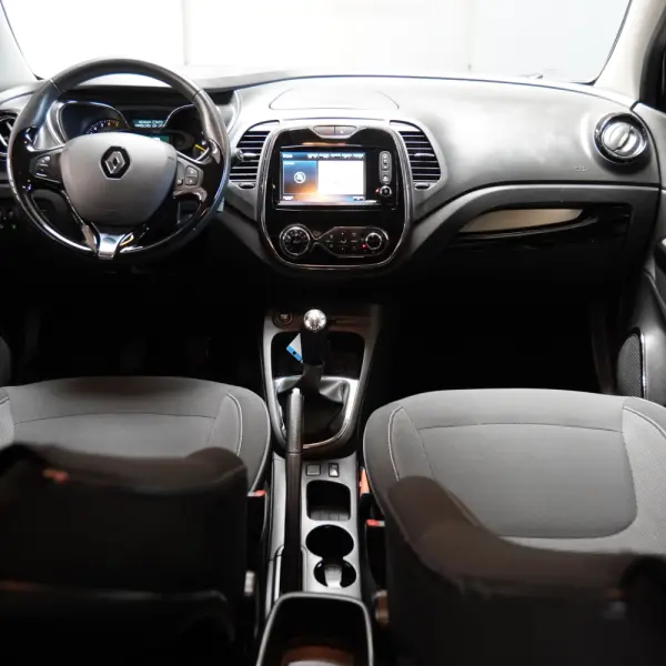 Renault Captur ENERGY TCe 90 S&S Dynamique 9
