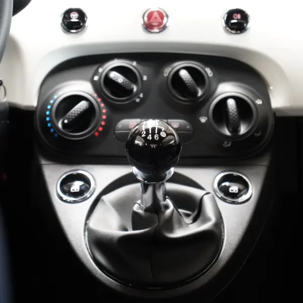 Fiat 500 1.0 Hybrid Cult 15