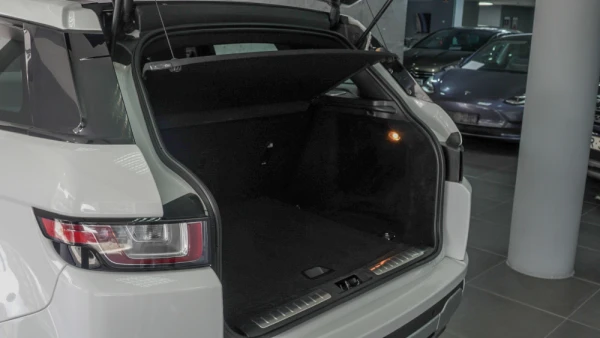 Land Rover Range Rover Evoque Outro 60