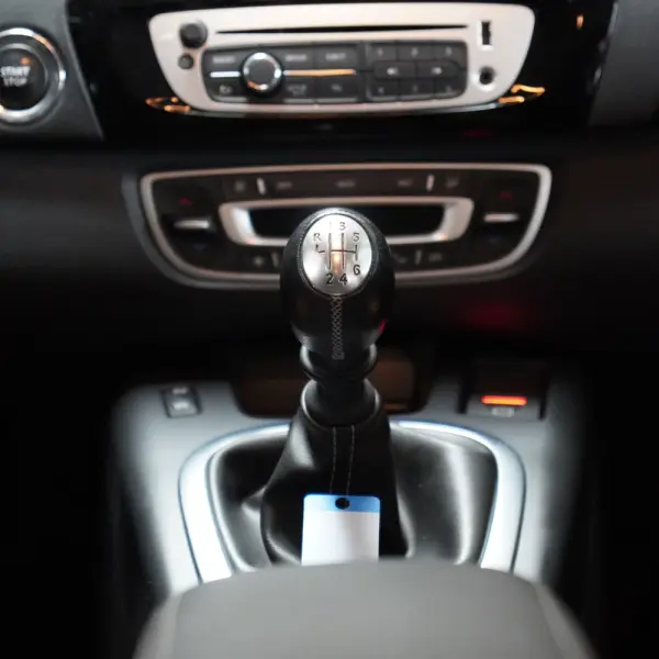 Renault Grand Scénic ENERGY TCe 115 Bose Edition 16