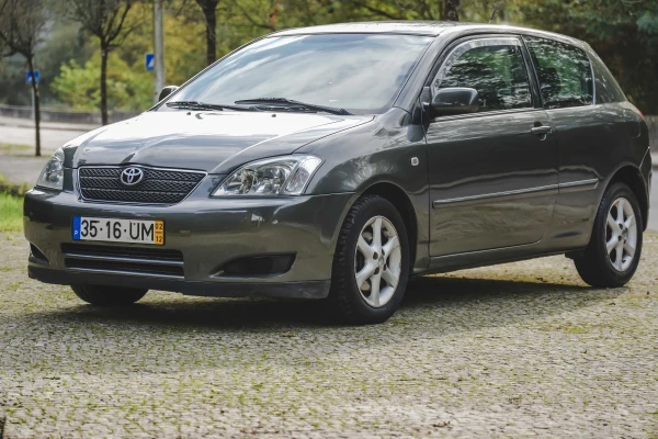 Toyota Corolla 2.0 D-4D Compact 2