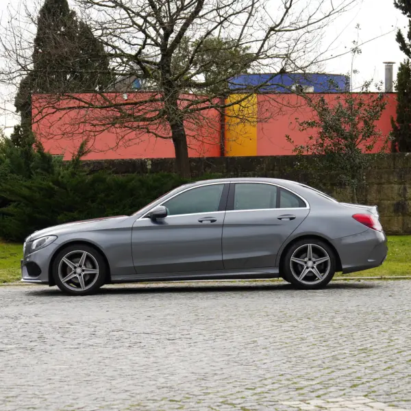 Mercedes-Benz C 220 AMG 4